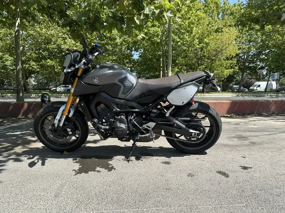 Yamaha Mt-09 Sport Tracker Edition 2015 Yamaha Mt-09 Sport Tracker Edition 2015