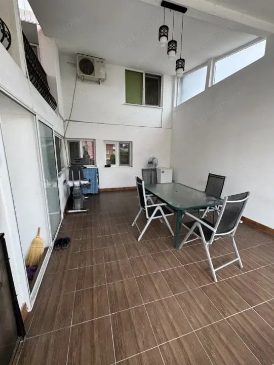 VILA Demisol+ Parter +Et 1+ Mansarda Ultracentral