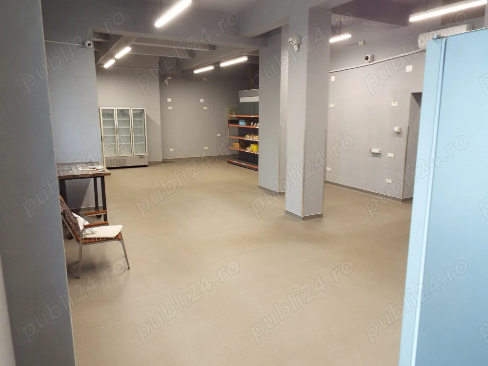 propietar inchiriez spatiu comercial 150mp sector 5 ,calea ferentari nr 72 pret 2200E luna 