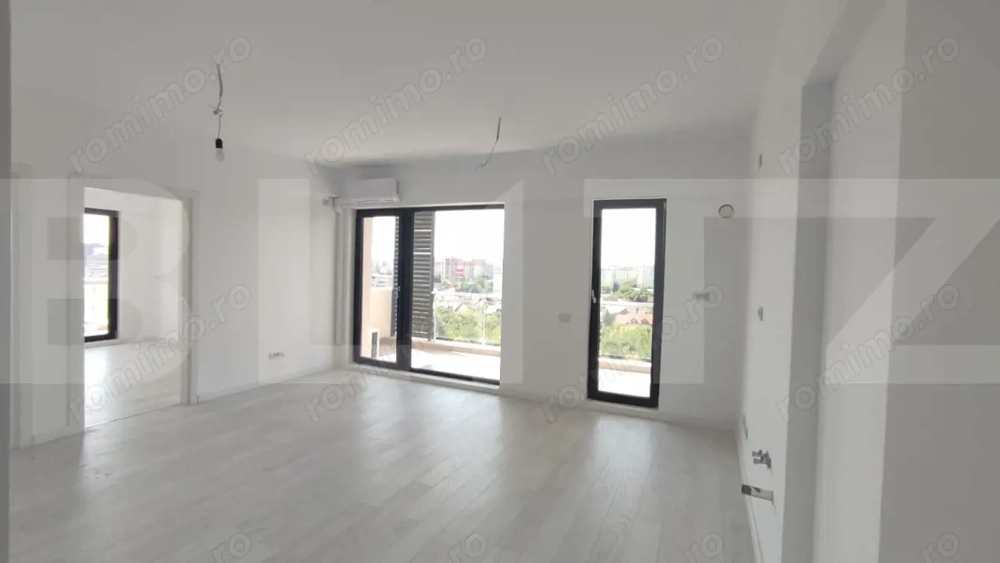 Apartament 3 camere, nemobilat, terasa 29 mp, vedere spre lac, SunLake Residence