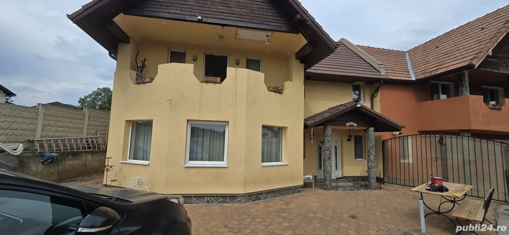 Vand casa in Micesti