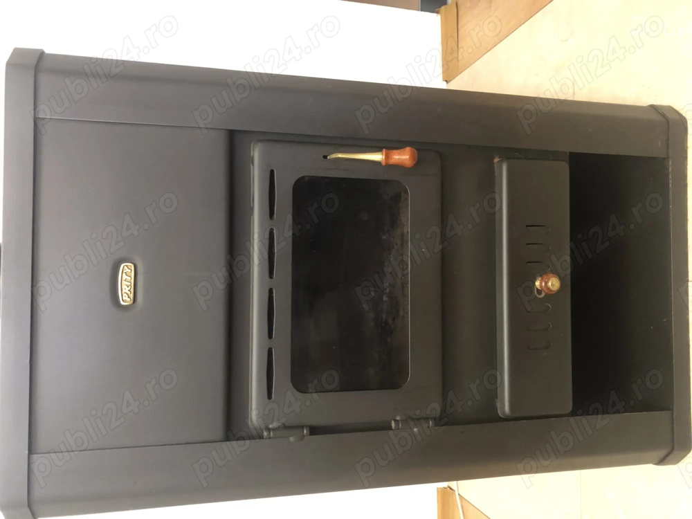 Vând soba tip centrală Prity pe lemne 21Kw