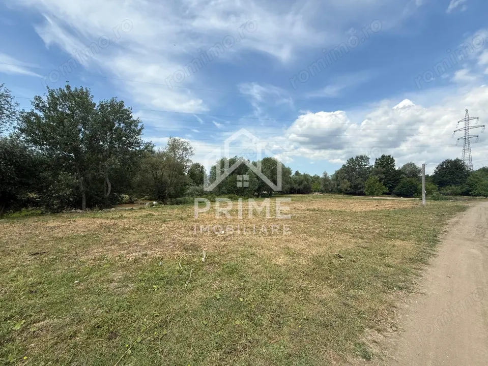 Teren extravilan de vânzare în Barabant – 2.780 mp utili