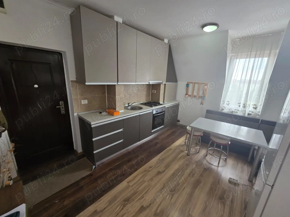 Proprietar- inchiriez apartament 2 camere Simon Barnutiu 