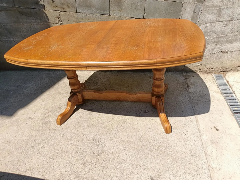 Masa extensibila din lemn  masiv