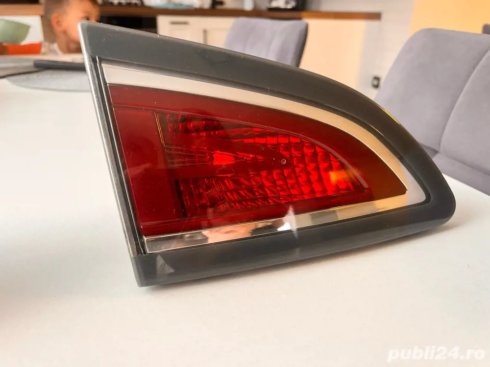 stop renault scenic 3 stanga /dreapta