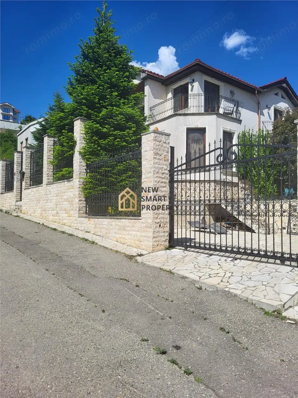 De vanzare vila 6 camere zona Nymphaea