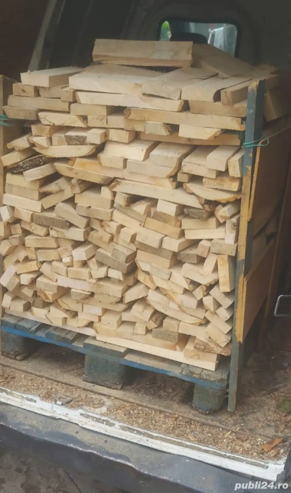 Vînd Lemne de foc USCATE Deșeuri Paletat 