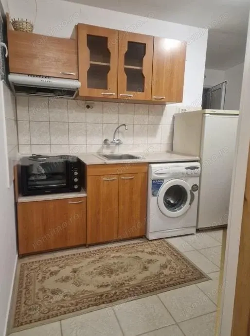 Garsoniera in zona Medicinei 