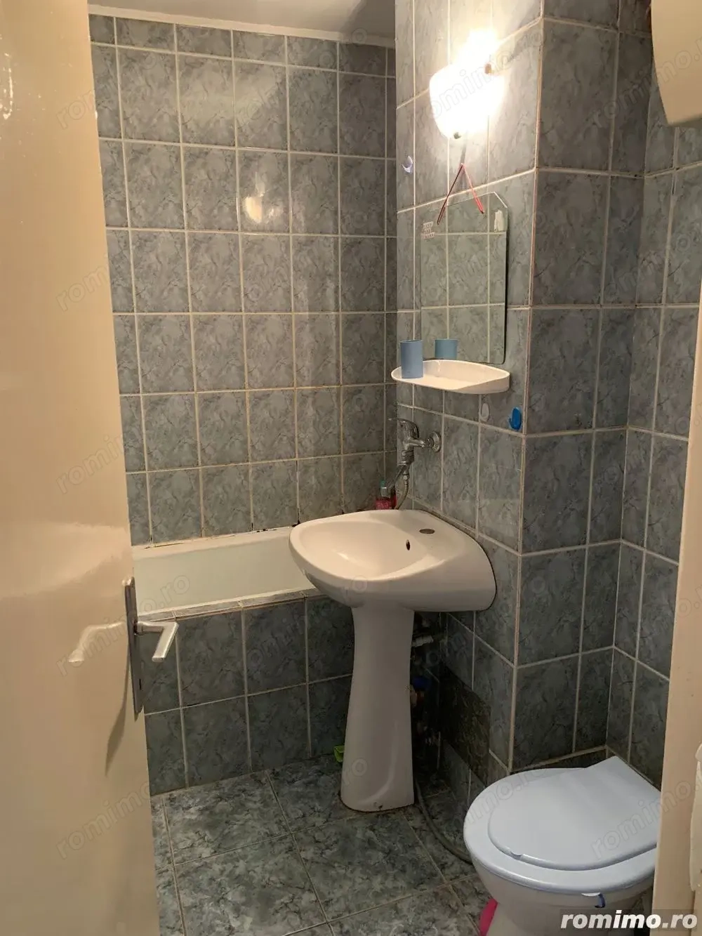 1 camera in zona UMT