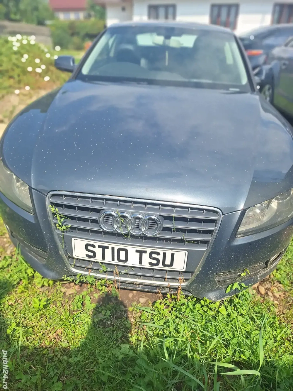 Dezmembrez Audi A5 2.0 din 2010