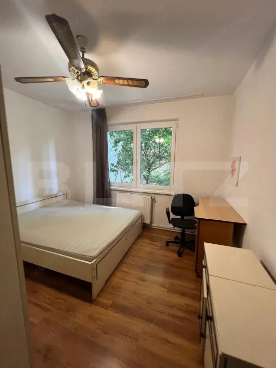 Apartament cu 3 camere | 70 mp | etaj 1,  zona Pandurilor