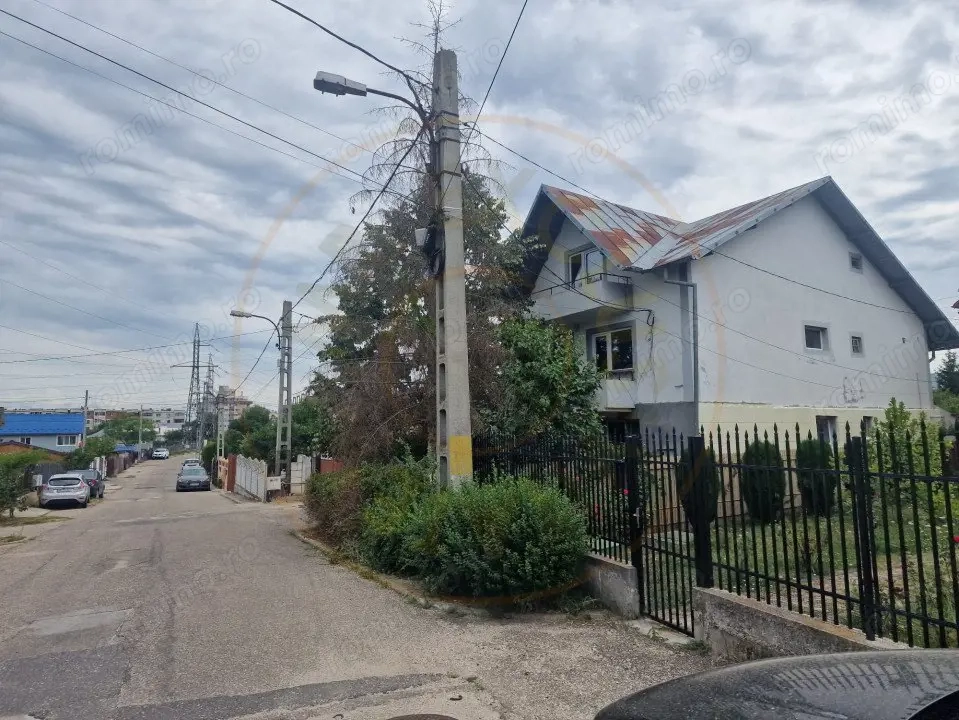 Casă cu potential  în Pitești - teren generos  1.188 mp– Intrarea N Bălcescu 