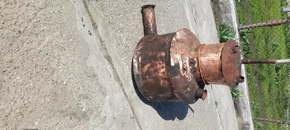 De vanzare cazan tuica + racitor + caramida cuptor