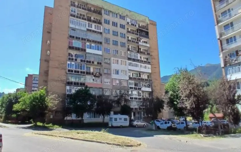 Apartament 2 camere, localitatea Lupeni, judetul Hunedoara Apartament 2 camere, localitatea Lupeni, judetul Hunedoara