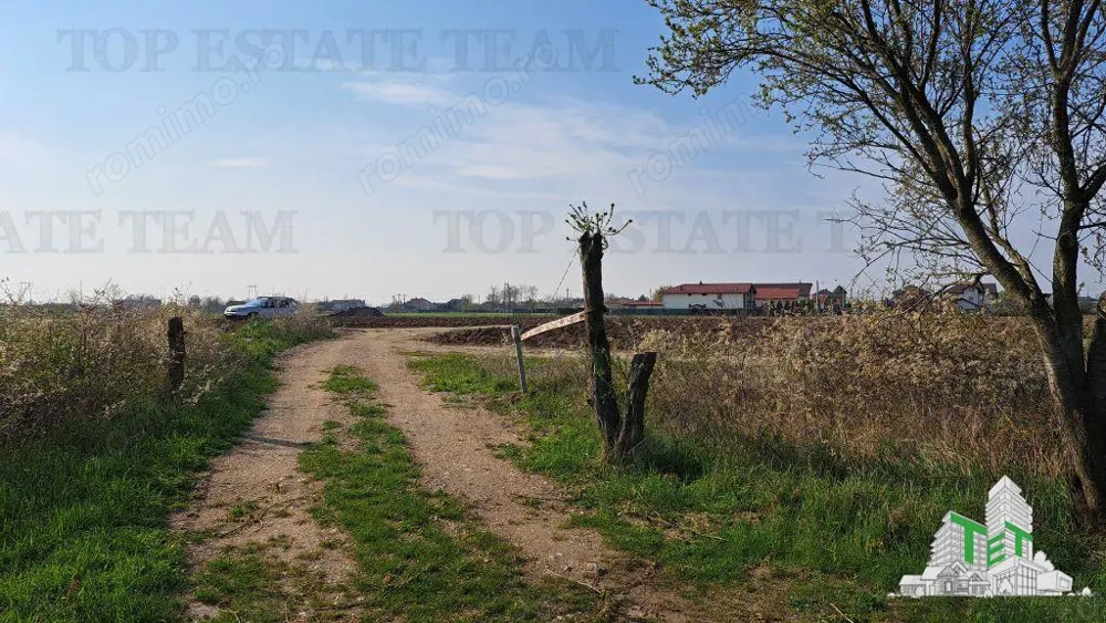 Teren 1171mp la intrare in Palanca langa Raul Sabar