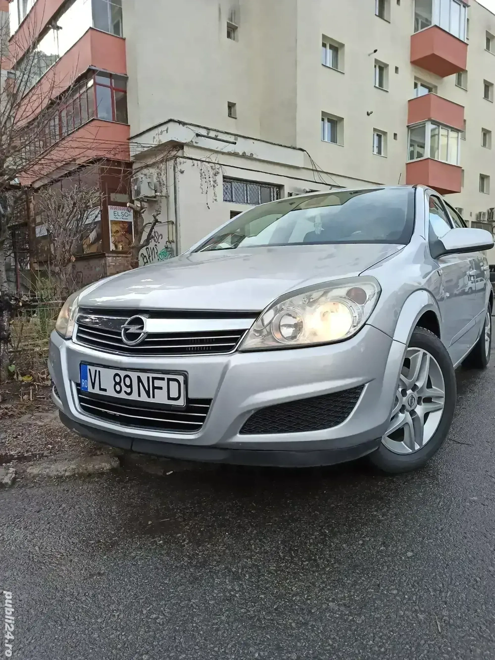Vând Opel Astra H  hatchback facelift!