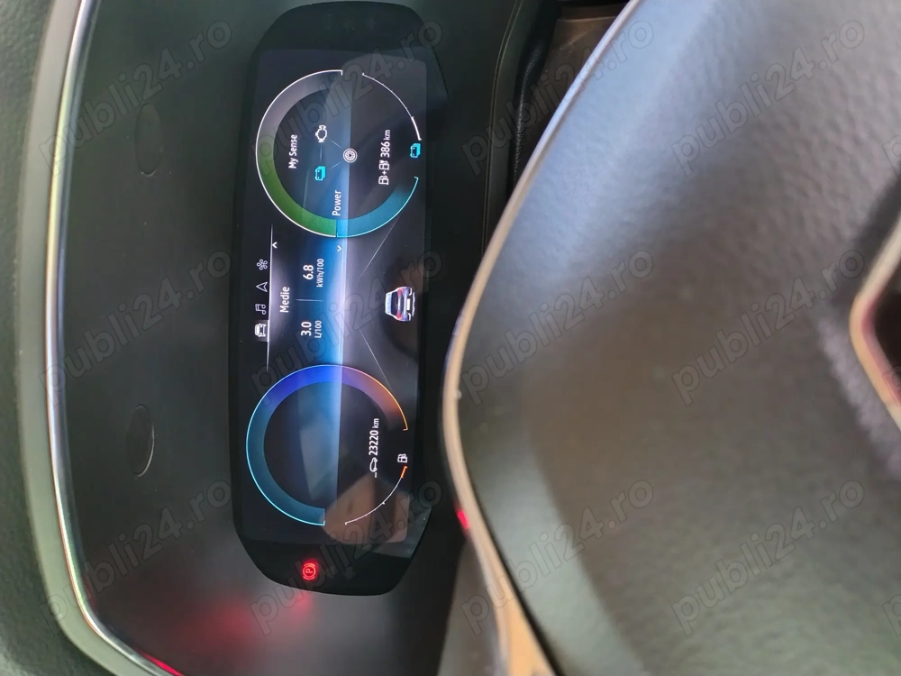 Vînd Captur 2 plug in ,dec 22 ,23000 km