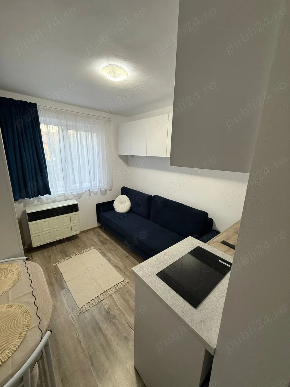 Garsonieră modernă de închiriat   Zona Liceul Pedagogic, Târgu-Jiu