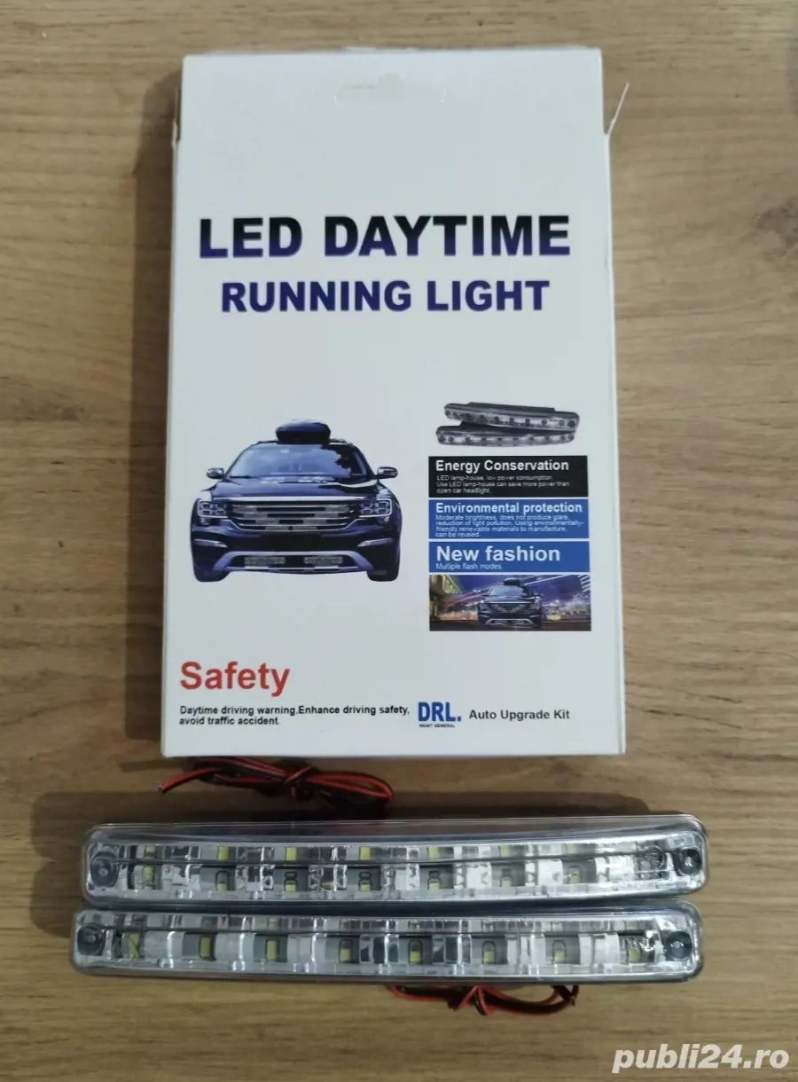 Set lumini de zi led auto, nou!