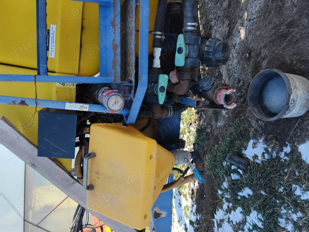 Vând utilaj de erbicidat CARUELLE OPTIMA