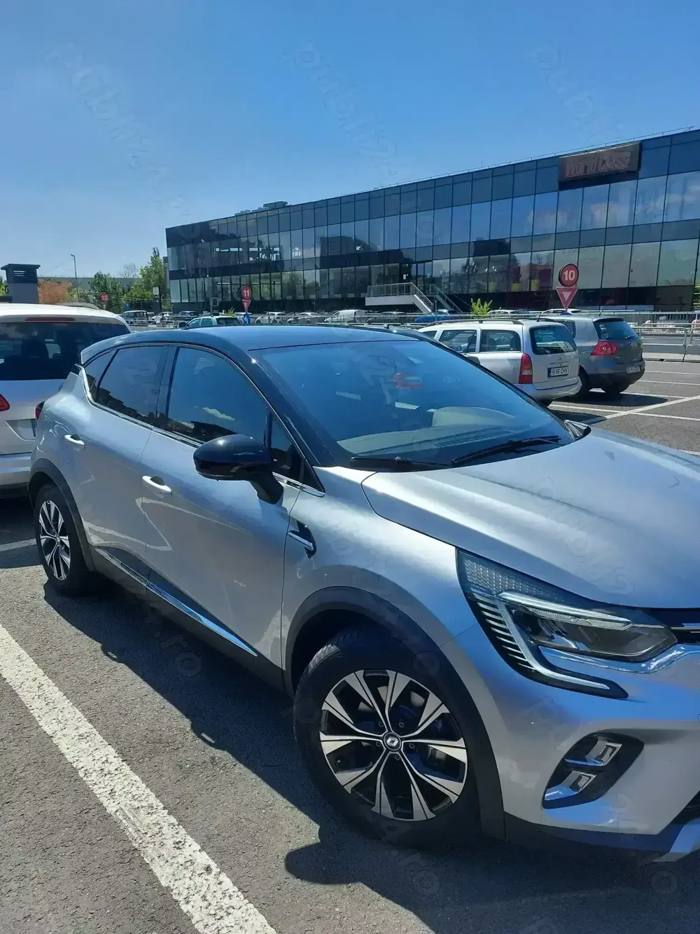 Renault Captur E-Tech 145 Full Hybrid  Renault Captur E-Tech 145 Full Hybrid