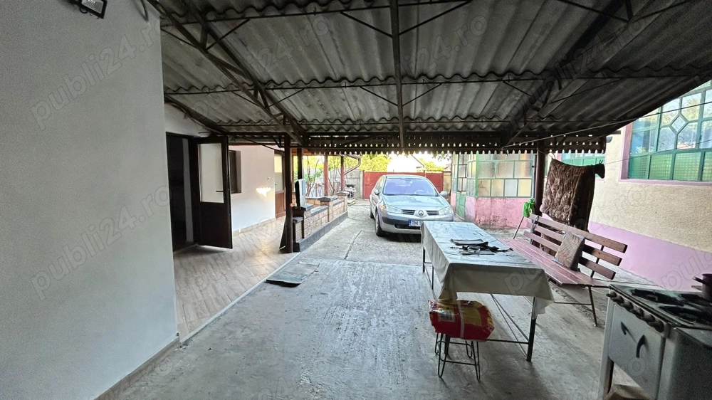 Casă de vânzare Jebel