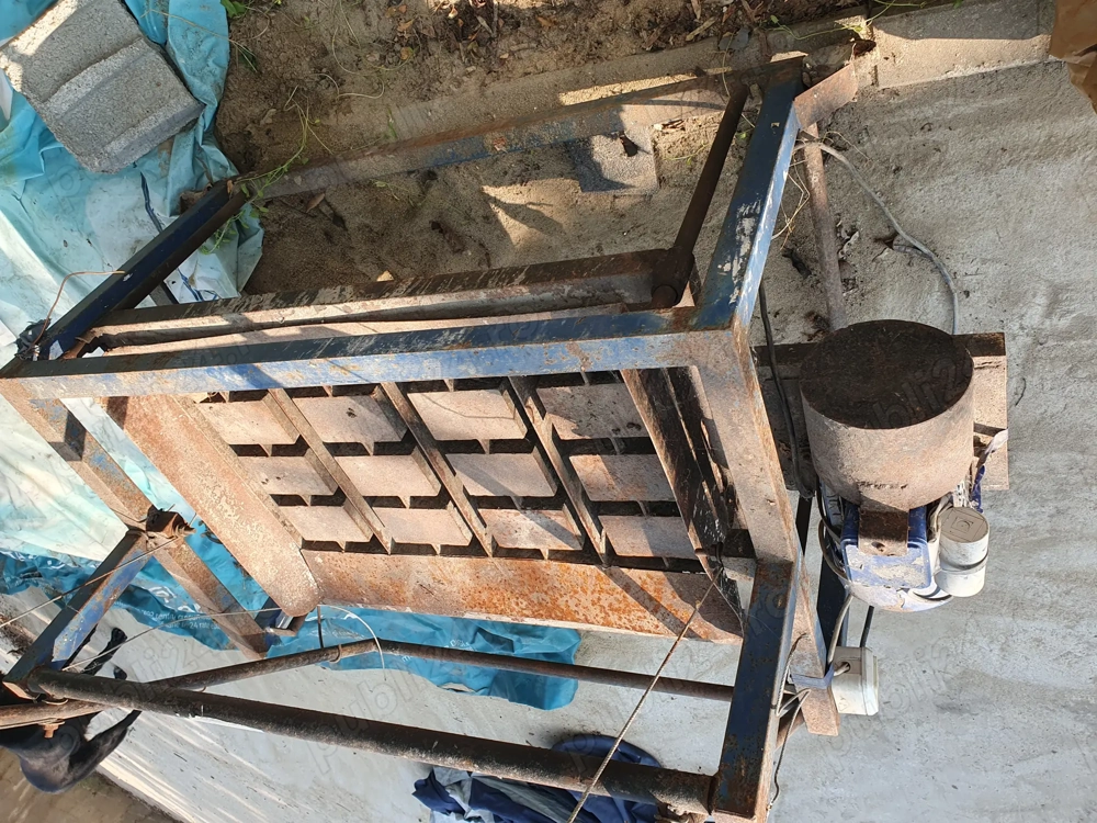 Vând aparat de f cut Bolțar!