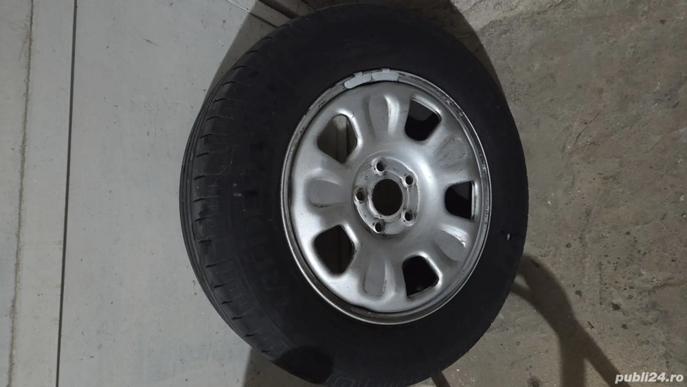 Vand Roata Dacia Duster