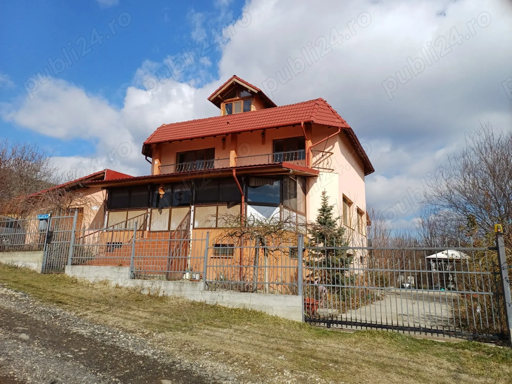 Vanzare vila Stefanesti Arges