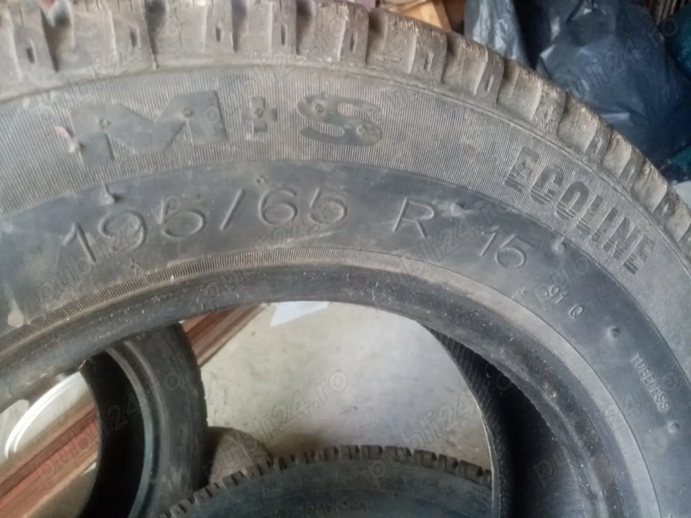 4 Cauciucuri de iarna 195/65/R15