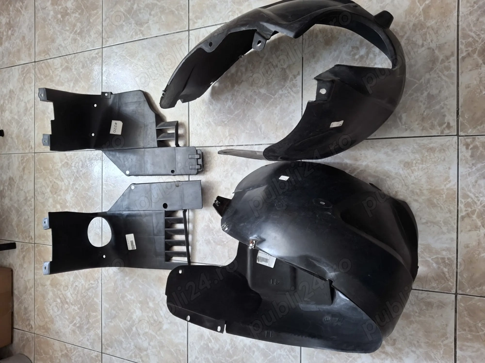 Deflectoare apă și dubluri aripă stânga-dreapta Daewoo Nubira 1