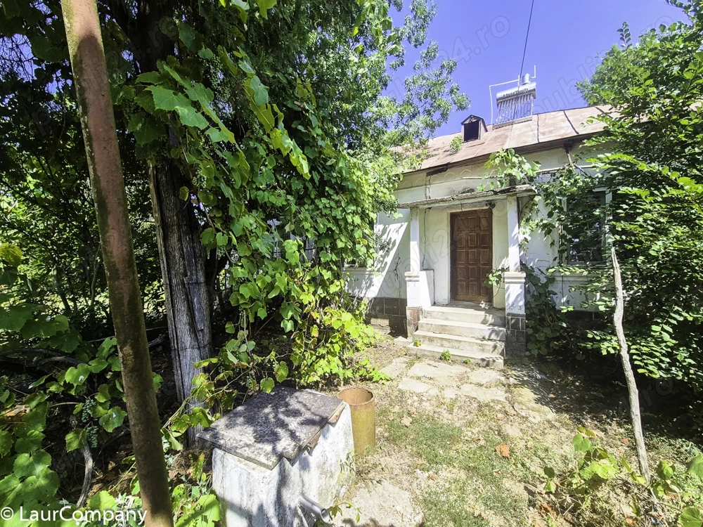 Casa , teren intravilan Urlueni Barla Arges