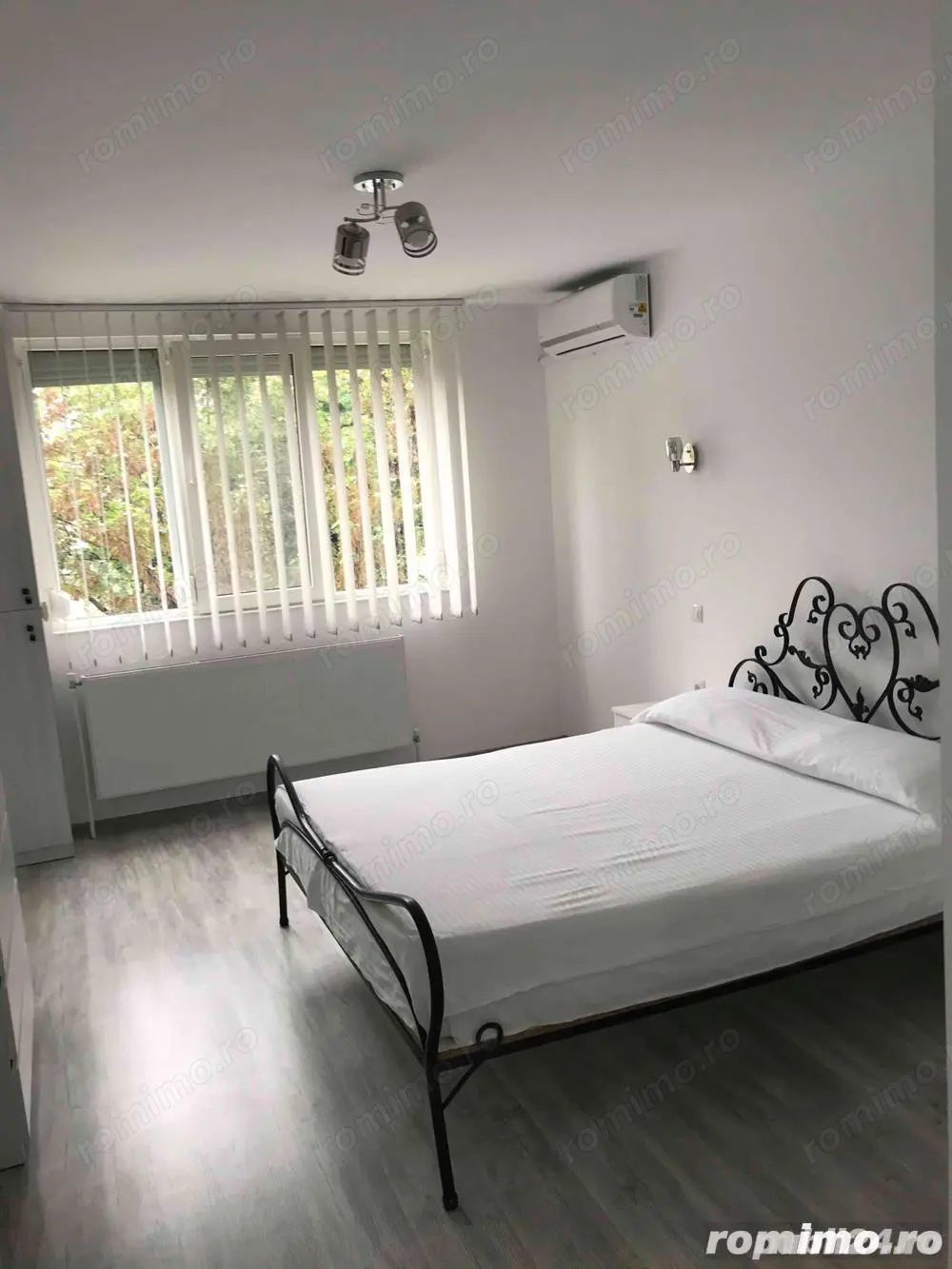 Apartament cu 1 camera in zona Simion Barnutiu