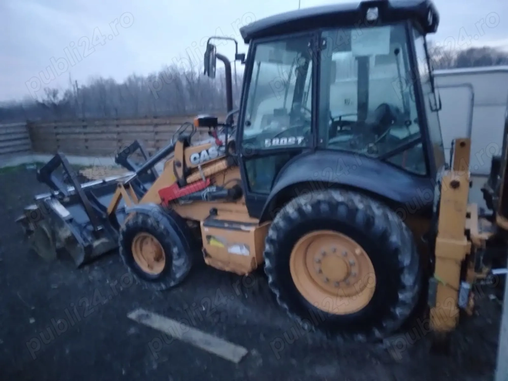 Buldoexcavator CASE 580ST de vanzare