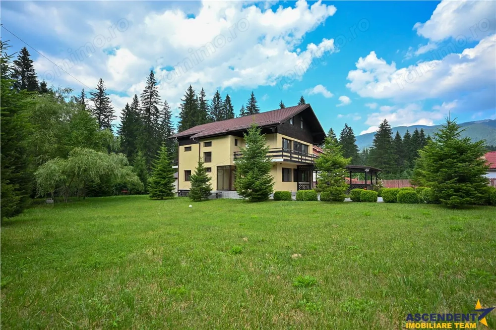 FILM!Resedinta cu farmec montan, domeniu de 1.700 mp,cadru select,Timisul de Sus,Poiana lui Manole,B