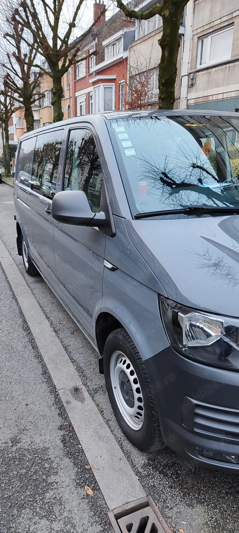 Transporter t6 dublă cabină  Transporter t6 dublă cabină