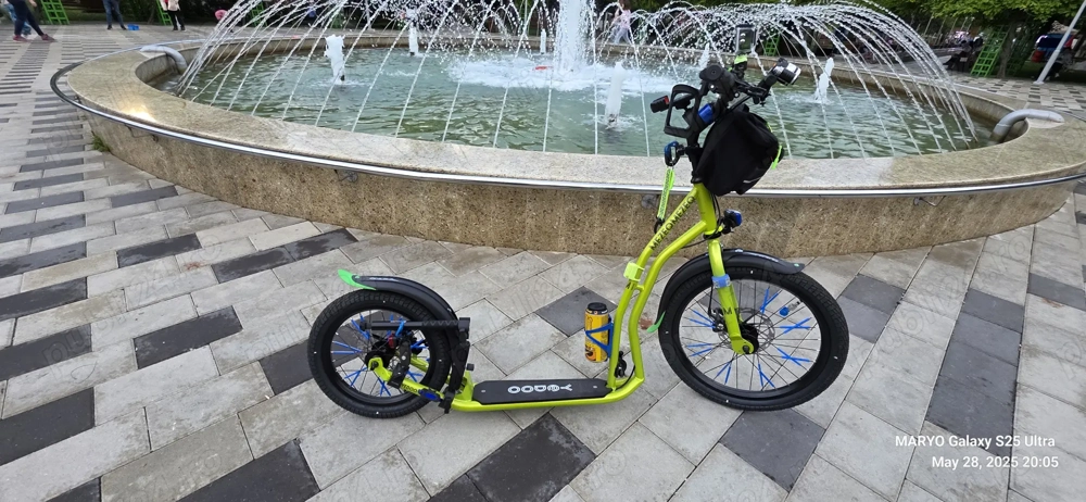 Trotinetă Yedoo Mezeq Y40, pret 1300  lei.