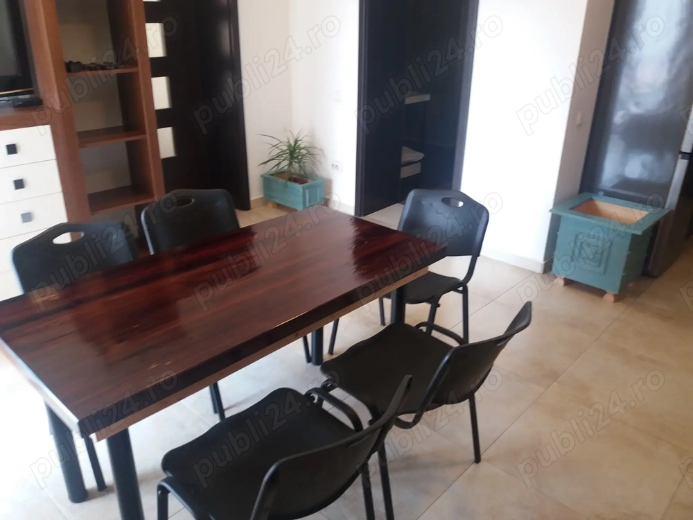 PF inchiriez Apartament Duplex 7 camere 4 bai Mamaia Nord central str. D2