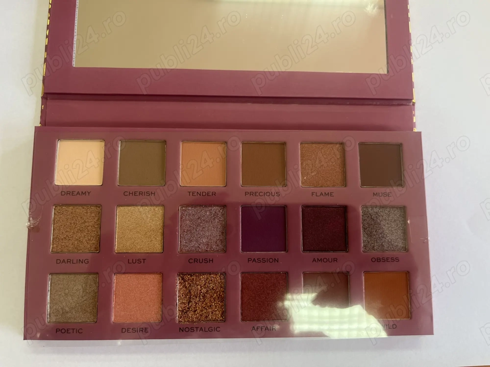 Truse de machiaj noi