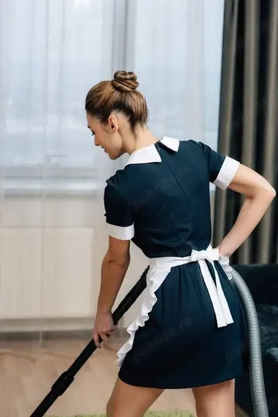 Caut menajera tanara part time