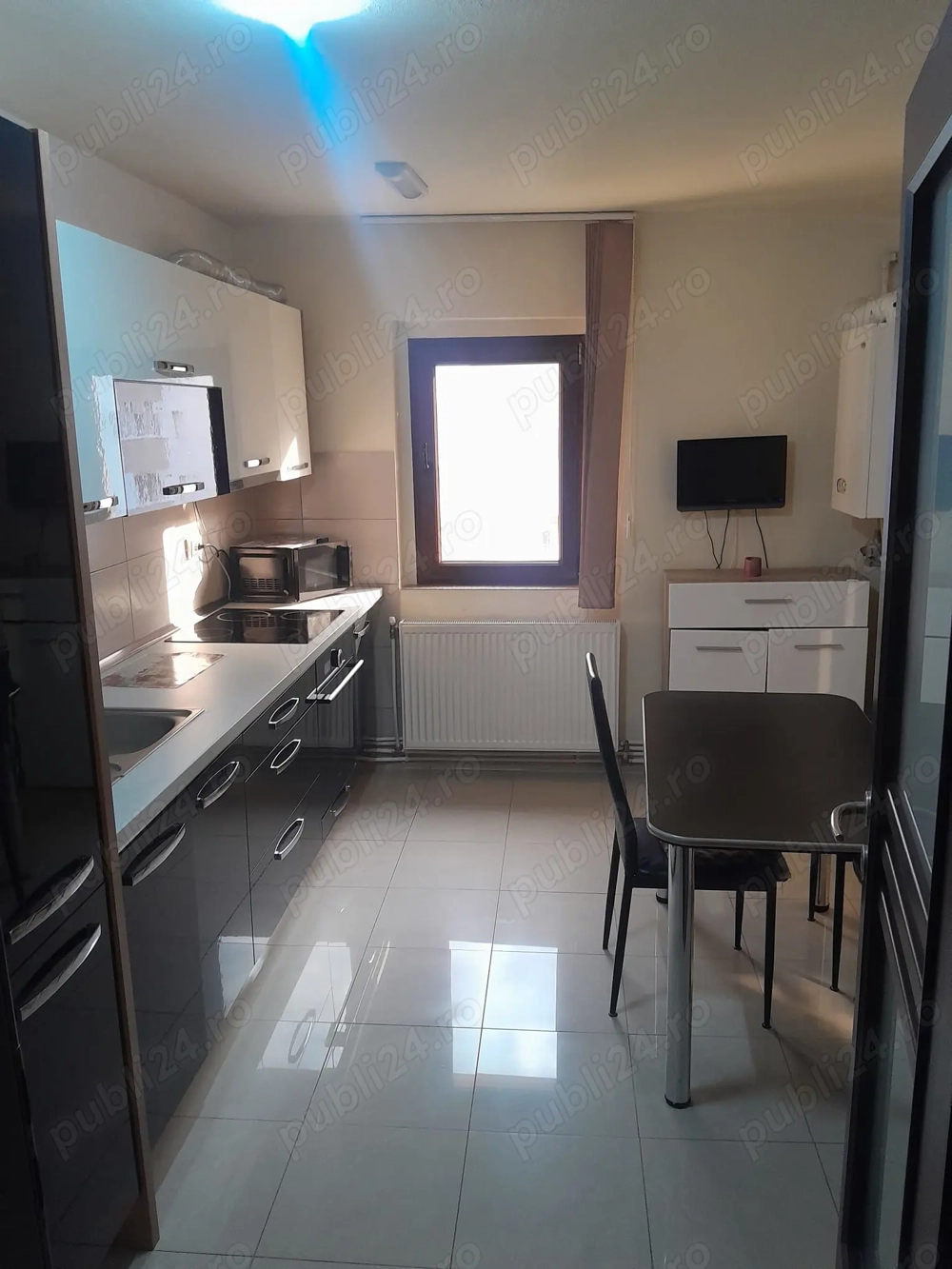 Închiriez apartament in Reșița Govandari