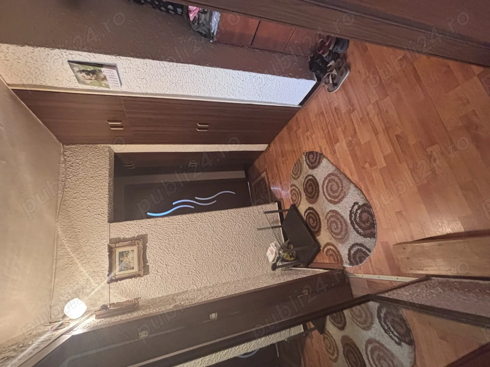 Vand apartament 2 cam decomandat, str. Dacia (zona Mall)- Targu-Jiu