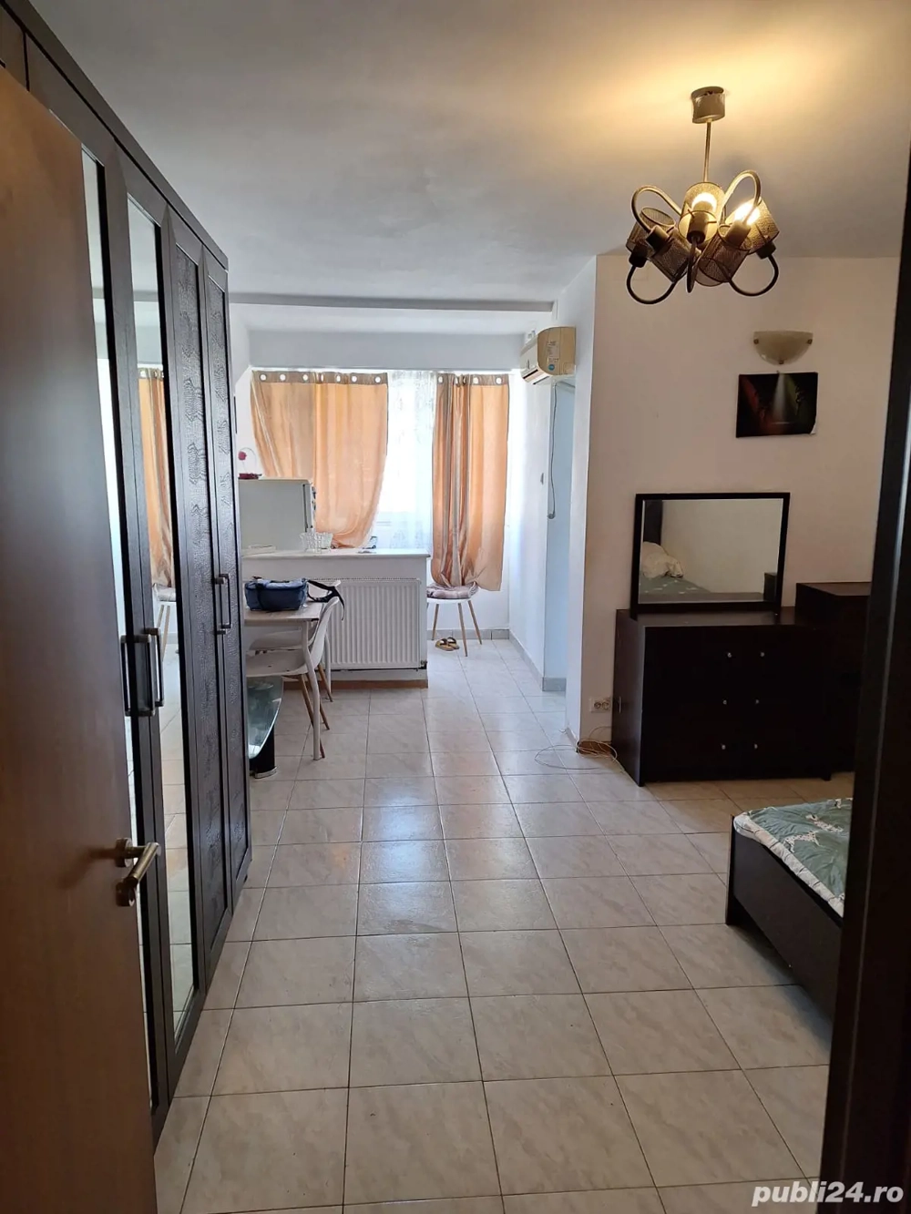  Obor lizeanu Garsoniera de închiriat 