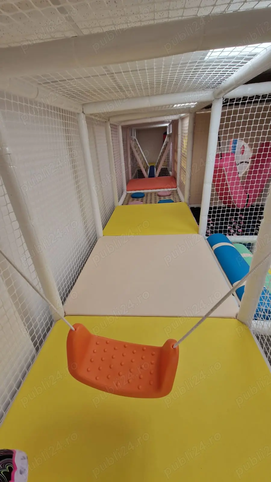 Vând Business la cheie-spațiul de joacă copii,Florești