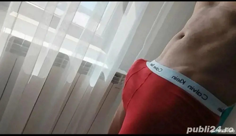 excorta masculina activ am si partenera putem fi si cuplu 