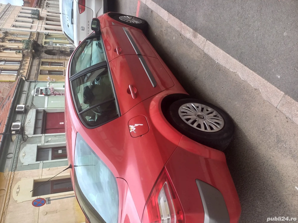 Vând Renault Megane 