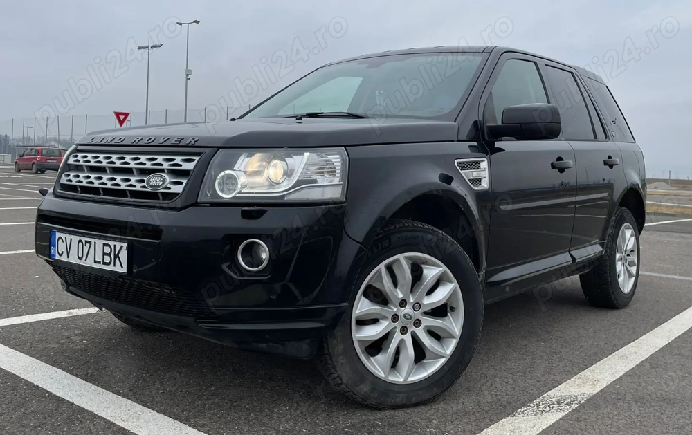 Land Rover Freelander 2 2.2 TD4 2013 Land Rover Freelander 2 2.2 TD4 2013