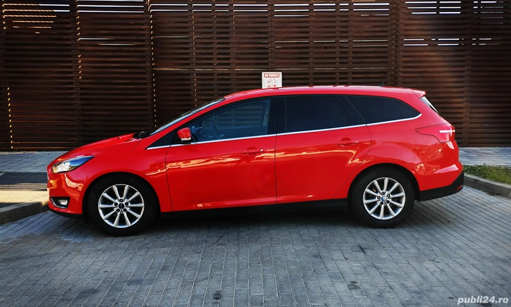 ford focus titanium