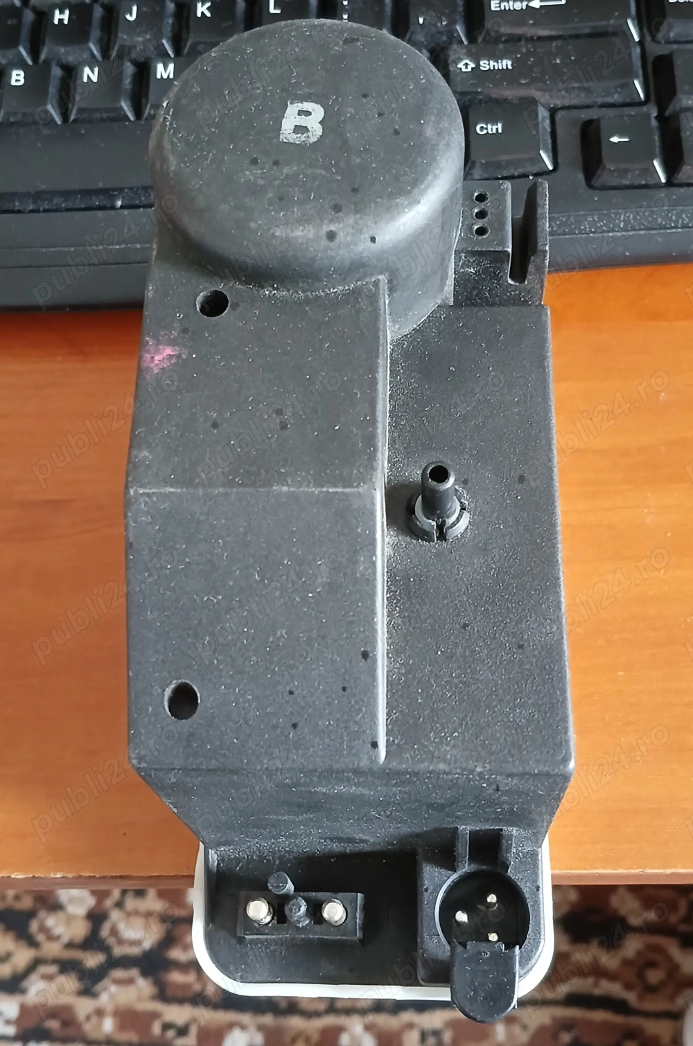 Pompa vacuum inchidere centralizata Mercedes W124 / W201